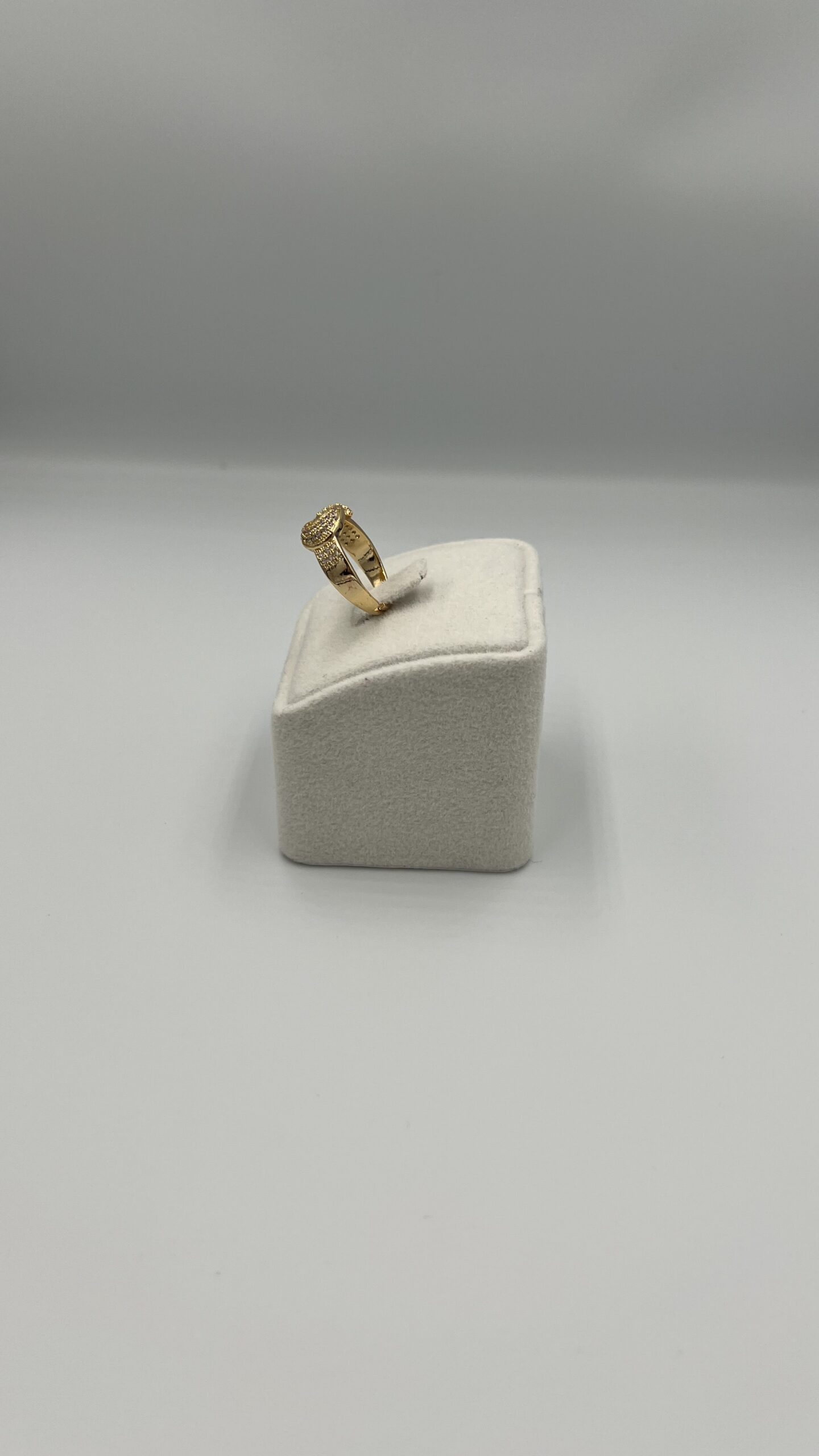 Zirkon Taş Kaplamalı Kemer Yüzük - Görsel 2